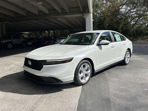 2025 Honda Accord LX 1.5T