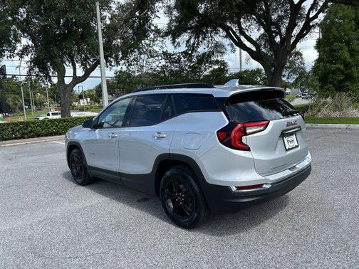2022 GMC Terrain AWD AT4