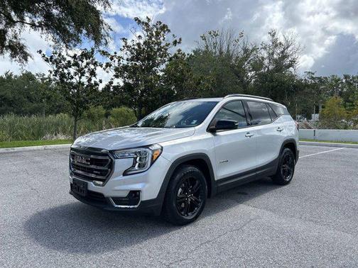 2022 GMC Terrain AWD AT4