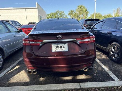 Moulin Rouge Mica 2013 Toyota Avalon XLE