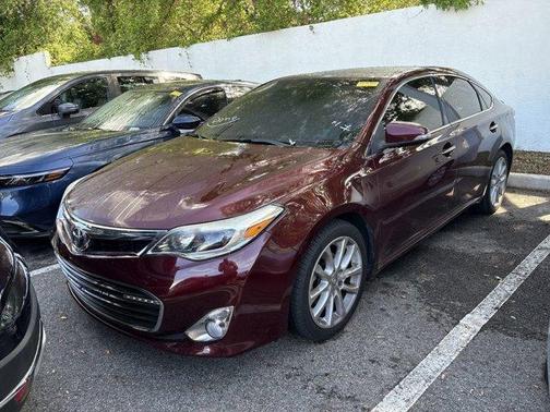 Moulin Rouge Mica 2013 Toyota Avalon XLE