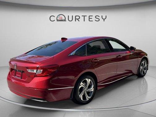 Modern Steel Metallic 2018 Honda Accord EX-L