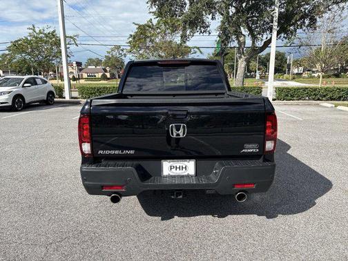 2022 Honda Ridgeline Black