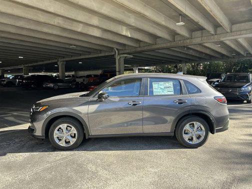 2025 Honda HR-V LX
