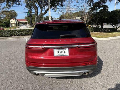 2022 Lincoln Corsair Standard