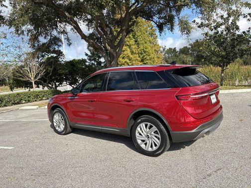 2022 Lincoln Corsair Standard