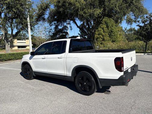 2023 Honda Ridgeline Black