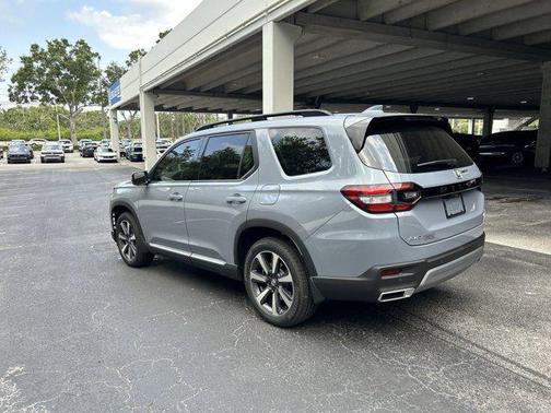 2025 Honda Pilot Elite