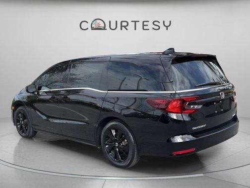2024 Honda Odyssey Sport