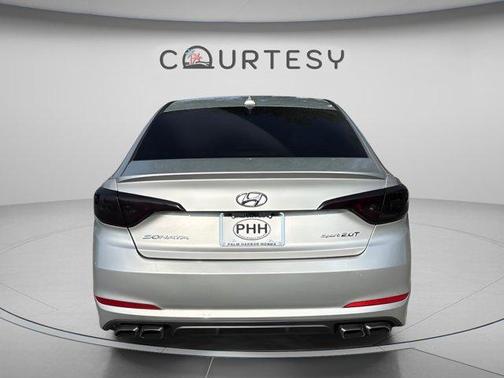 Symphony Silver 2017 Hyundai SONATA Sport 2.0T