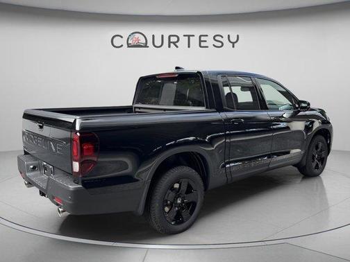 Crystal Black Pearl 2026 Honda Ridgeline Black Edition