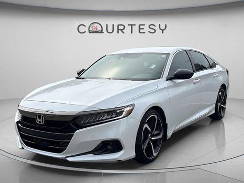 Lunar Silver Metallic 2022 Honda Accord Sport SE
