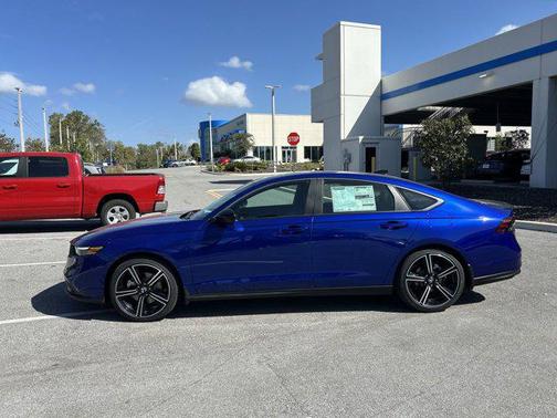 2025 Honda Accord Hybrid Base