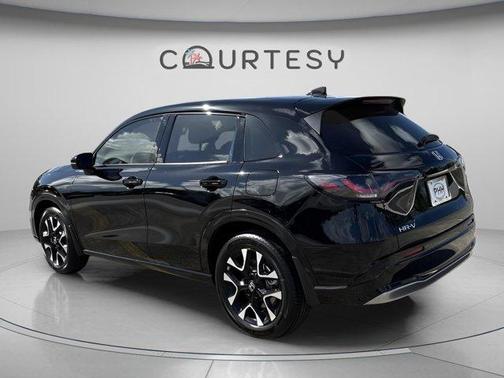 Crystal Black Pearl 2026 Honda HR-V EX-L