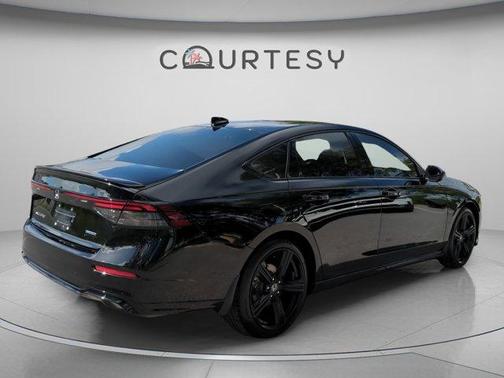 Crystal Black Pearl 2025 Honda Accord Hybrid Sport-L
