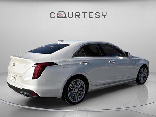 2021 Cadillac CT4 Premium Luxury