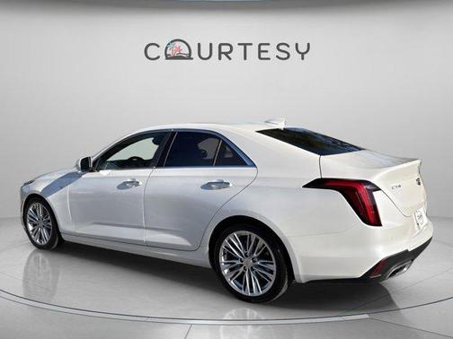 2021 Cadillac CT4 Premium Luxury