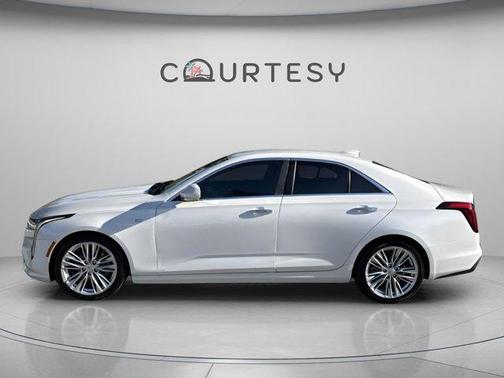 2021 Cadillac CT4 Premium Luxury