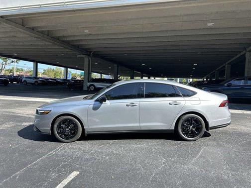 2025 Honda Accord Sport SE 1.5T