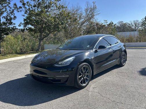 2019 Tesla Model 3 Long Range