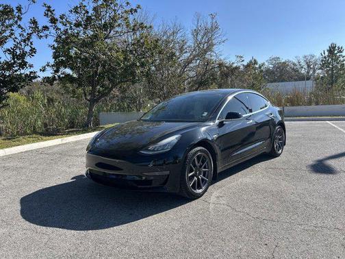 2019 Tesla Model 3 Long Range