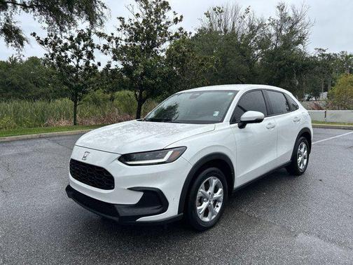 2023 Honda HR-V LX