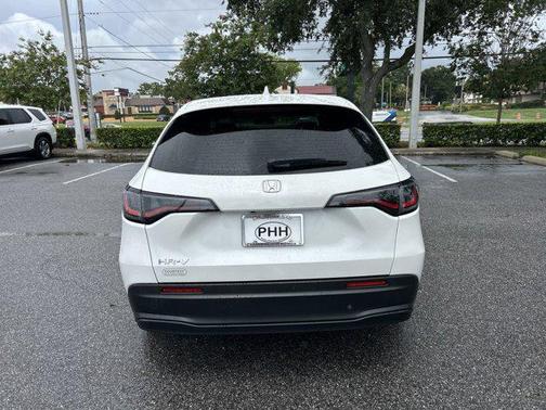 2023 Honda HR-V LX