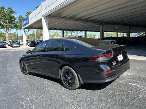 2025 Honda Accord Sport SE 1.5T