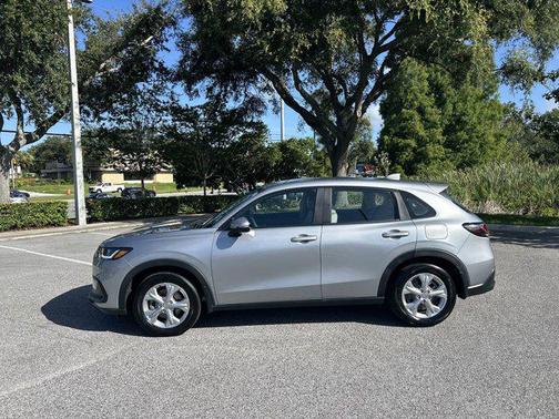 2024 Honda HR-V LX