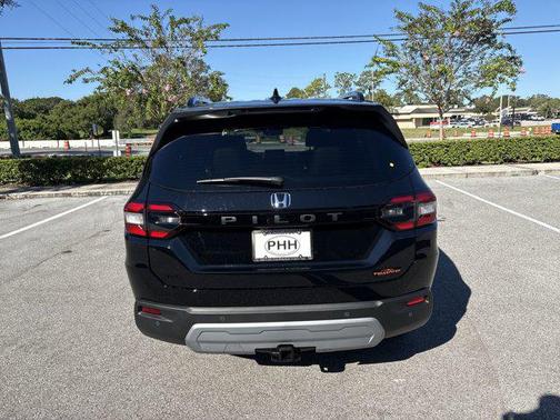 2025 Honda Pilot TrailSport