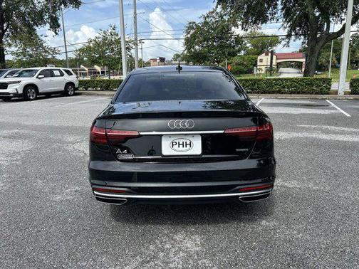 2022 Audi A4 40 Premium