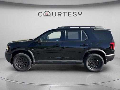 Crystal Black Pearl 2026 Honda Passport TrailSport Elite Blackout