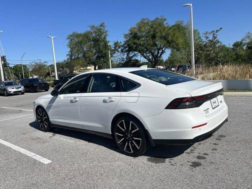 2023 Honda Accord Hybrid Touring