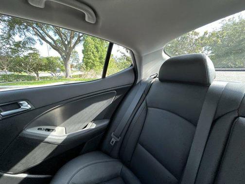 2014 Kia Optima SX Turbo