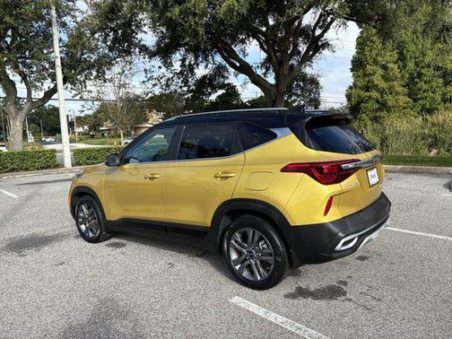 2023 Kia Seltos S