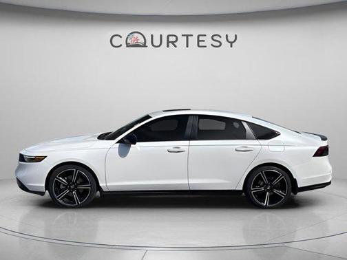 Platinum White Pearl 2026 Honda Accord Hybrid Sport