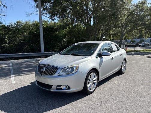 Quicksilver Metallic 2014 Buick Verano Convenience