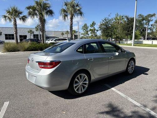 Quicksilver Metallic 2014 Buick Verano Convenience