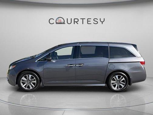 2016 Honda Odyssey Touring Elite