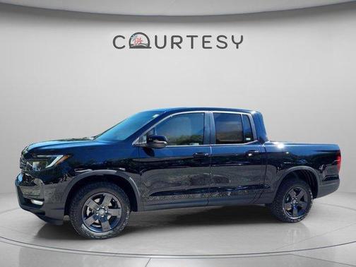 Crystal Black Pearl 2026 Honda Ridgeline TrailSport