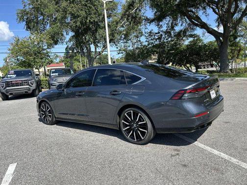 2024 Honda Accord Hybrid Touring