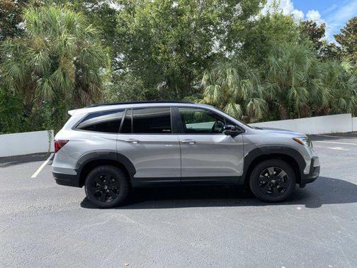 2022 Honda Pilot AWD TrailSport