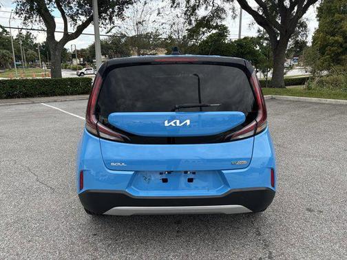 2024 Kia Soul EX
