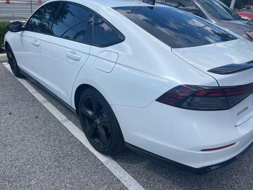 2023 Honda Accord Hybrid Base