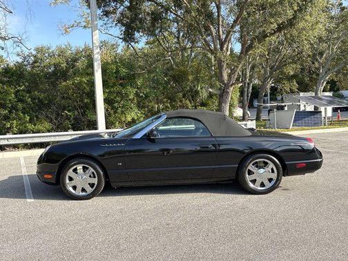 2003 Ford Thunderbird Base