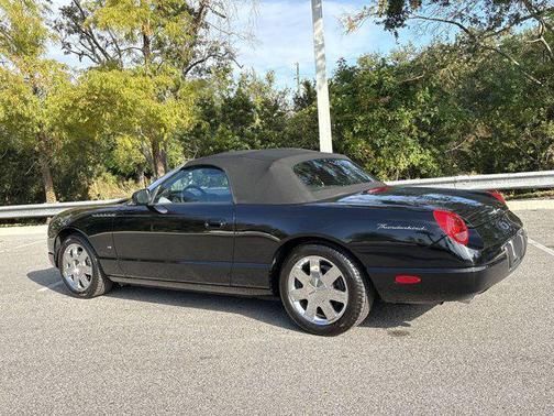 2003 Ford Thunderbird Base
