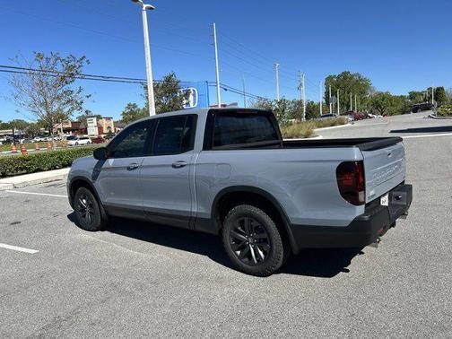 2025 Honda Ridgeline Sport