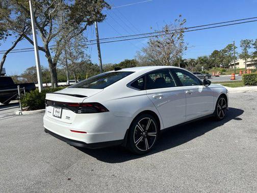 2025 Honda Accord Hybrid Base