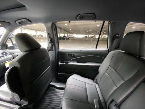 2022 Honda Passport AWD TrailSport