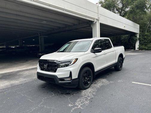 2025 Honda Ridgeline Black